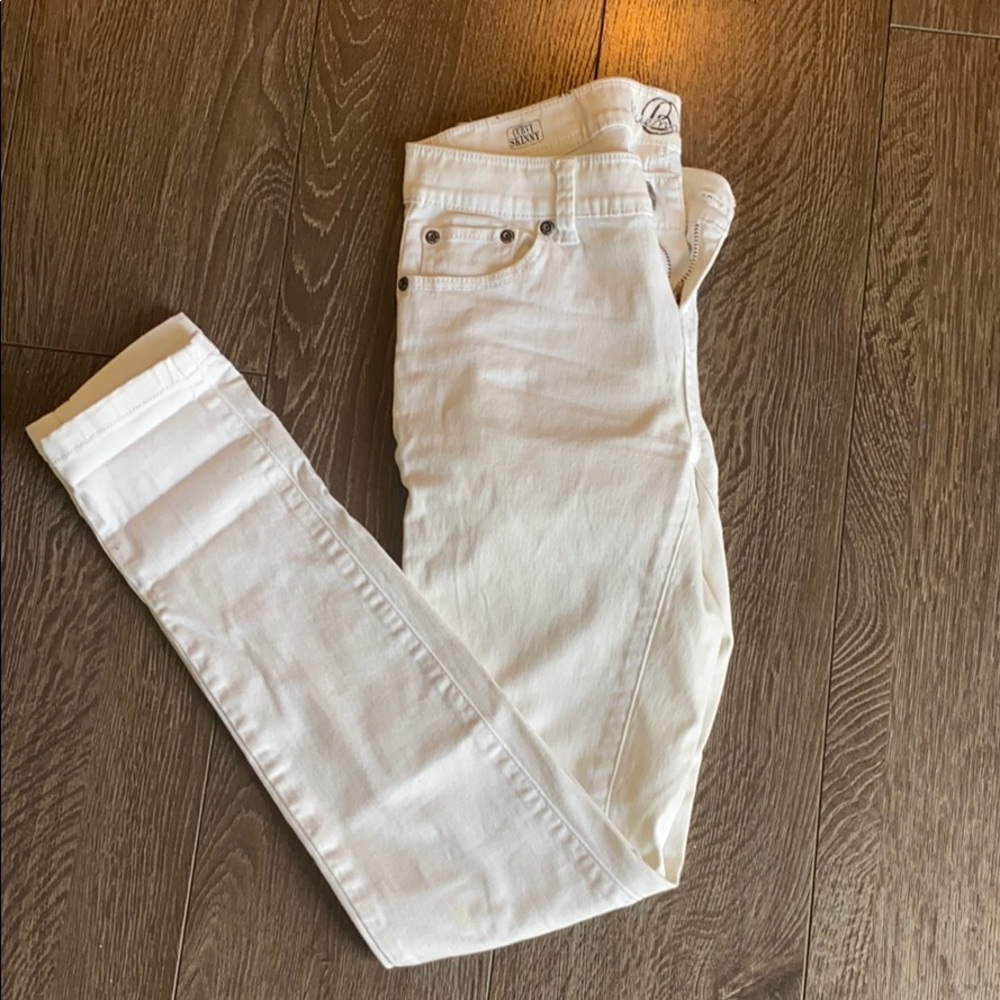 Bluenotes Women's Cream Jeggings